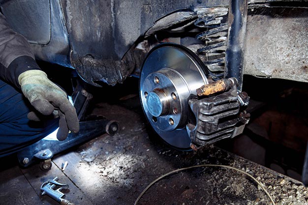 Machined and Diamond-Cut Wheel Damage