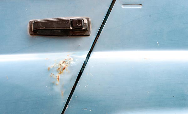 scratch-removal-on-cars